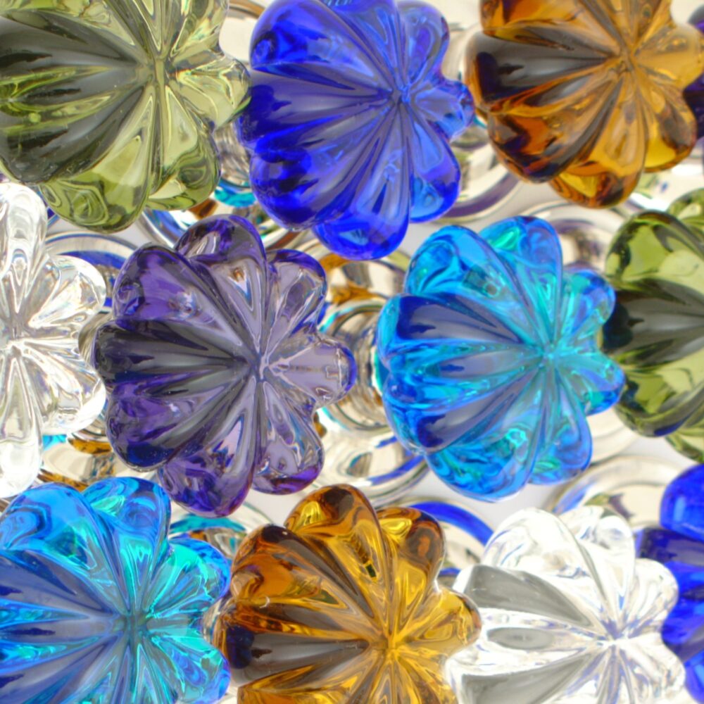 Daisy door knobs